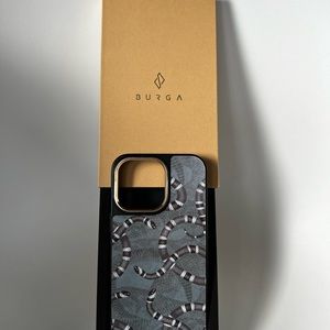 Burga iPhone 13pro elite mag safe snake phone case. (Green)